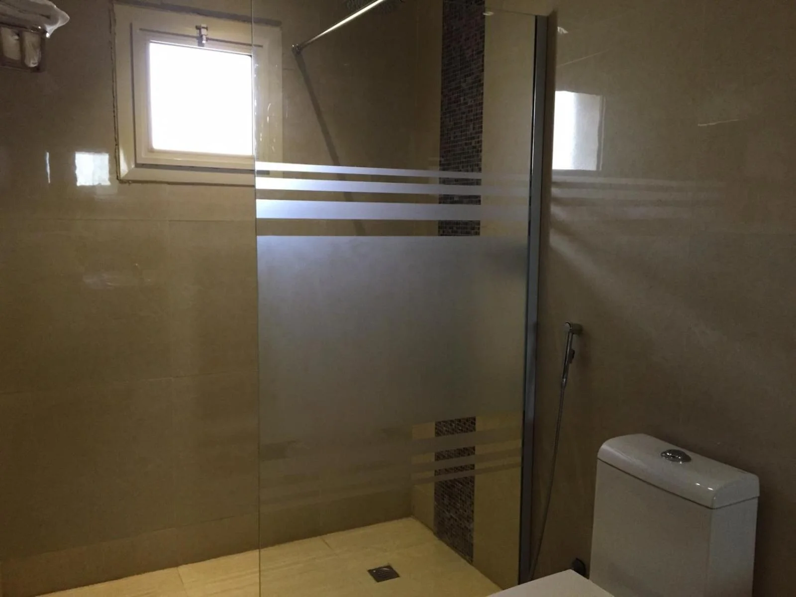 Asfar Plaza Hotel & Apartments